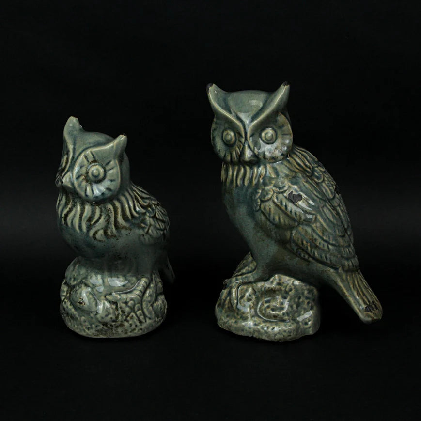 Set of 2 Grey Crackle Finish Ceramic Owl Statues